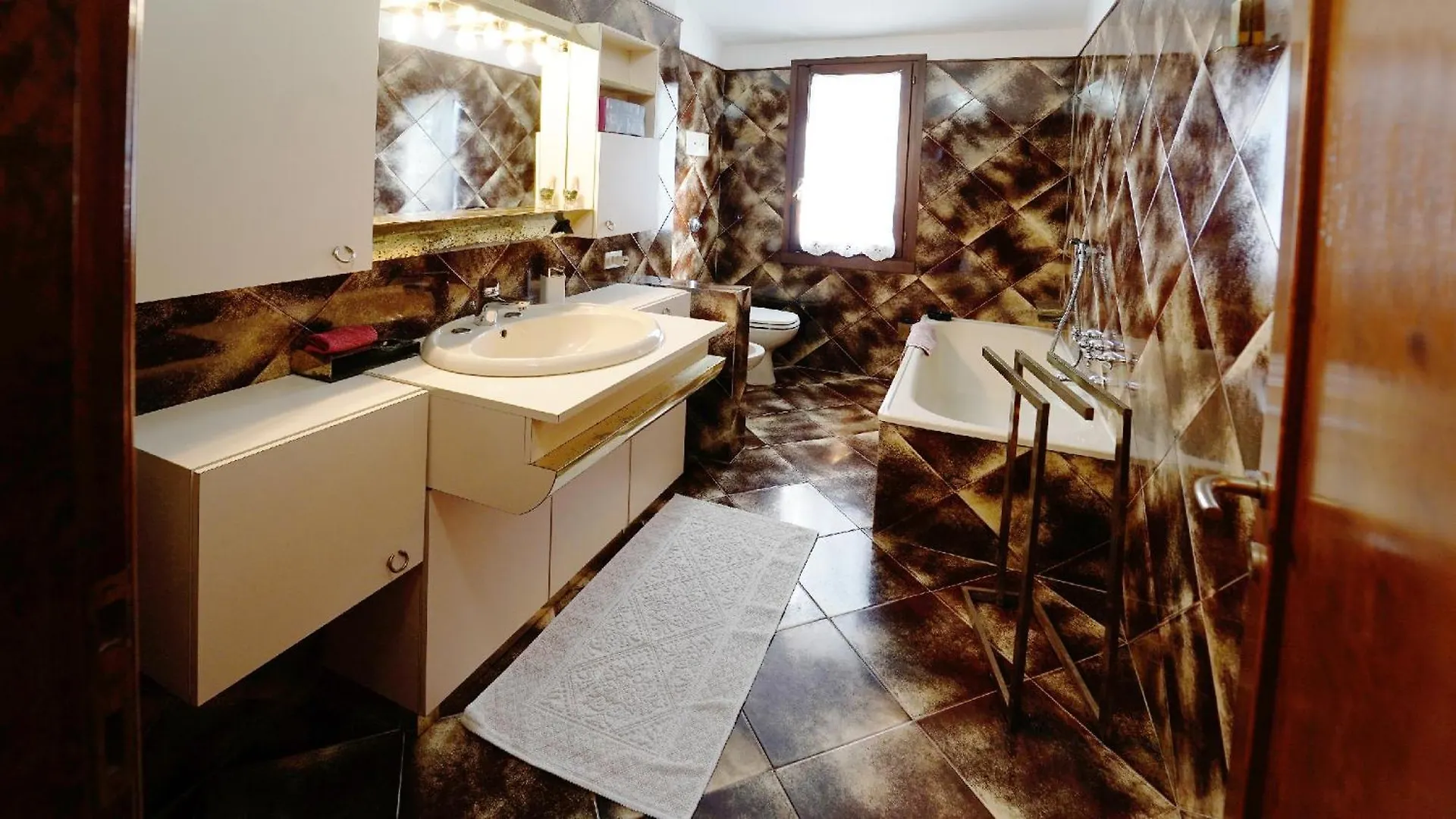 Ampia Villa Con Vista Mozzafiato A Due Passi Dal Mare Cannigione Italia
