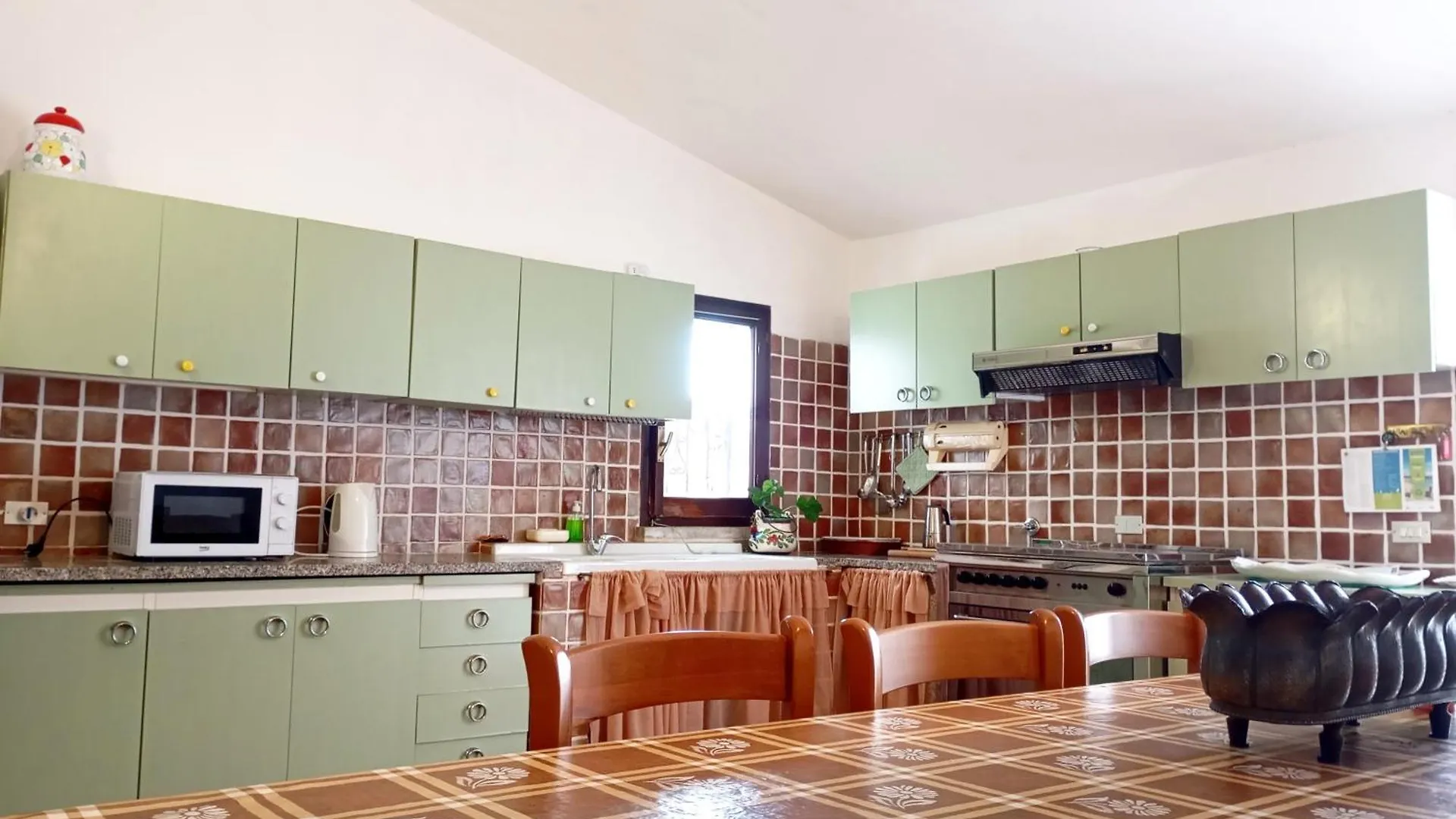 Ampia Villa Con Vista Mozzafiato A Due Passi Dal Mare Cannigione 0*,  Italia